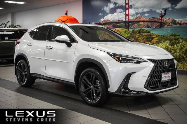 2023 Lexus NX 450h+ Luxury