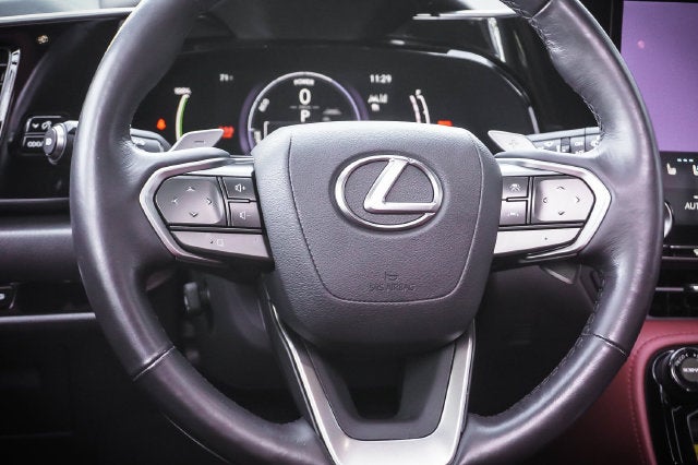 2023 Lexus NX 450h+ Luxury