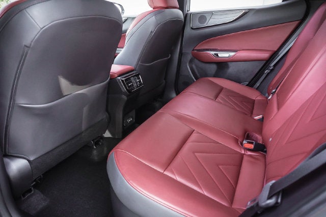 2023 Lexus NX 450h+ Luxury