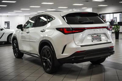 2023 Lexus NX 450h+ Luxury