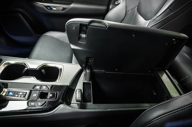 2025 Lexus NX 450h+ Luxury