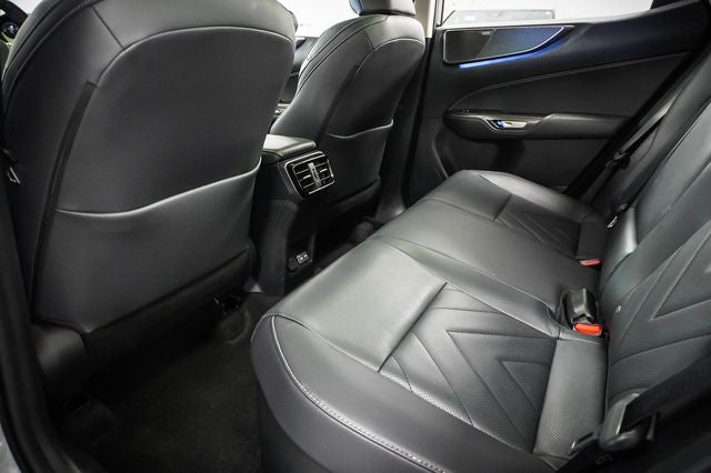 2025 Lexus NX 450h+ Luxury
