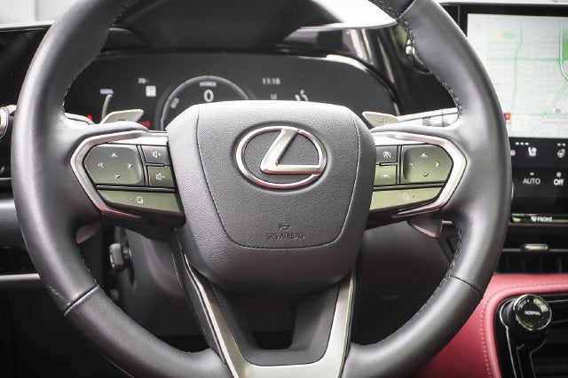 2026 Lexus NX 450h+ Luxury