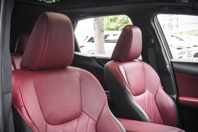 2026 Lexus NX 450h+ Luxury