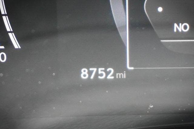 2026 Lexus NX 450h+ Luxury