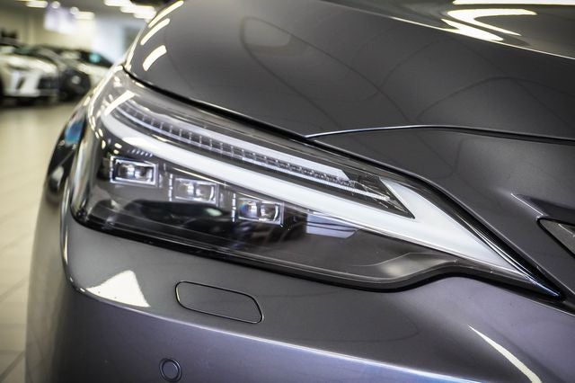 2024 Lexus NX 450h+ Luxury