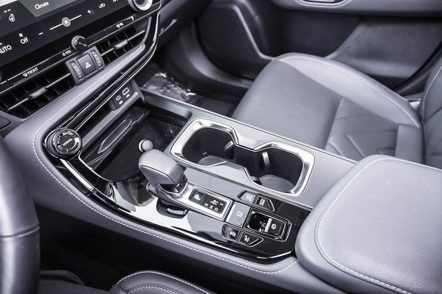 2024 Lexus NX 450h+ Luxury