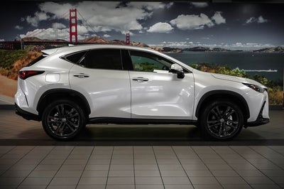 2024 Lexus NX 450h+ Luxury