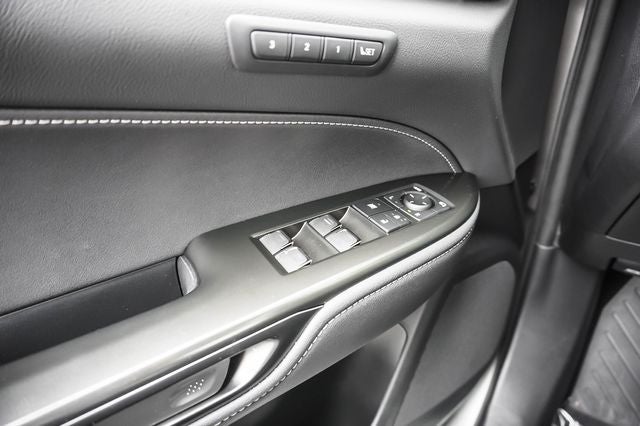 2025 Lexus NX 450h+ Luxury
