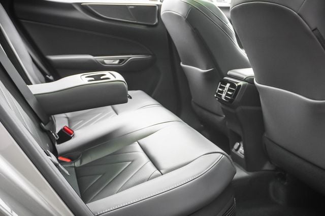 2025 Lexus NX 450h+ Luxury