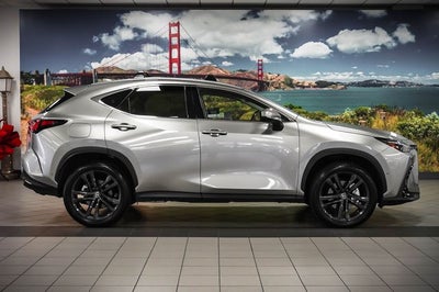 2025 Lexus NX 450h+ Luxury
