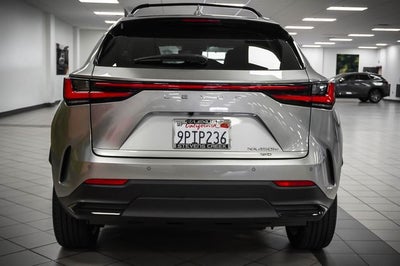 2025 Lexus NX 450h+ Luxury