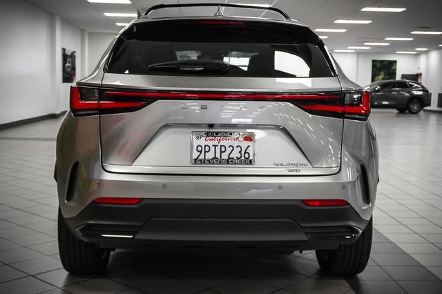 2025 Lexus NX 450h+ Luxury