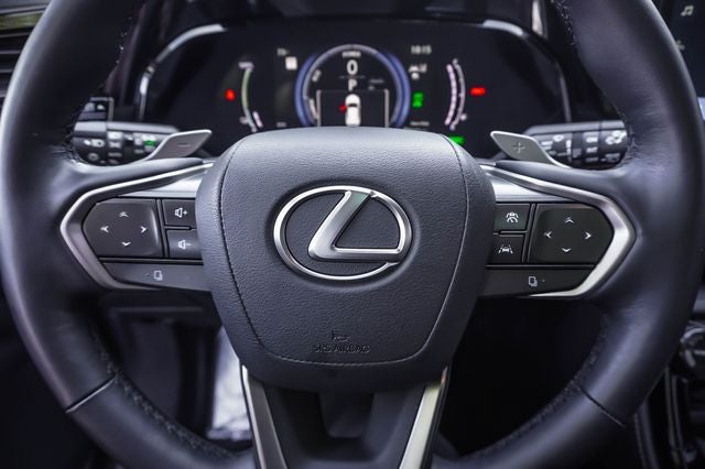 2025 Lexus NX 450h+ Luxury