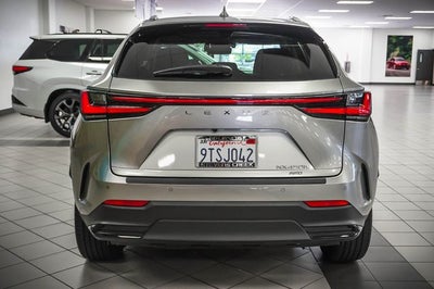 2025 Lexus NX 450h+ Luxury