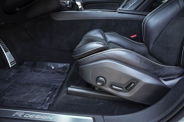 2018 Volvo XC60 T6 R-Design