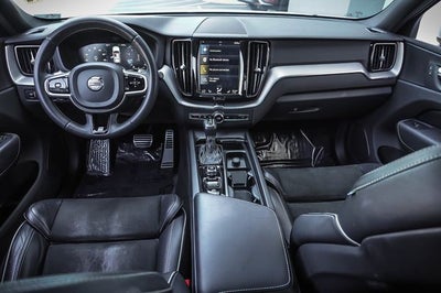 2018 Volvo XC60 T6 R-Design