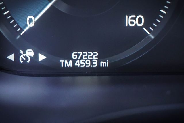 2018 Volvo XC60 T6 R-Design