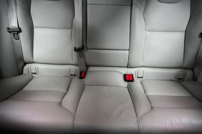 2019 Volvo XC60 Hybrid T8 Momentum