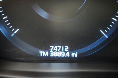 2019 Volvo XC60 Hybrid T8 Momentum