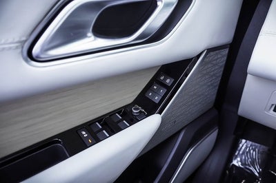 2022 Land Rover Range Rover Velar P250 R-Dynamic S