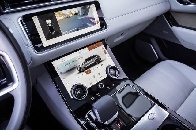 2022 Land Rover Range Rover Velar P250 R-Dynamic S