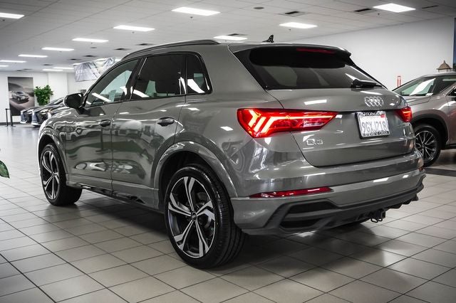 2023 Audi Q3 Premium Plus