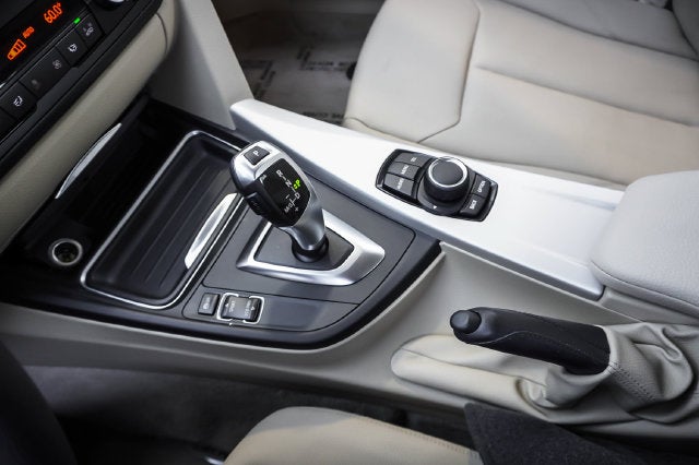 2014 BMW 3 Series 320i