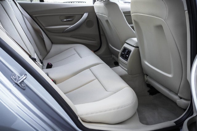 2014 BMW 3 Series 320i