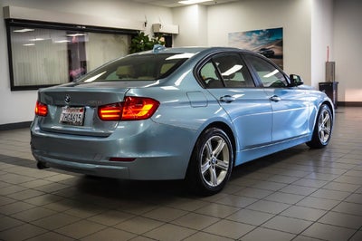 2014 BMW 3 Series 320i