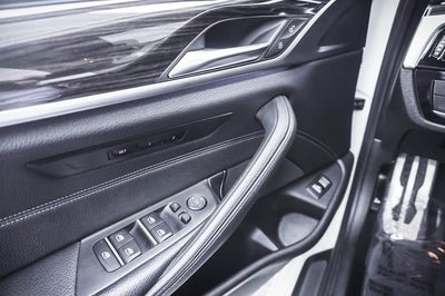 2018 BMW 5 Series 540i