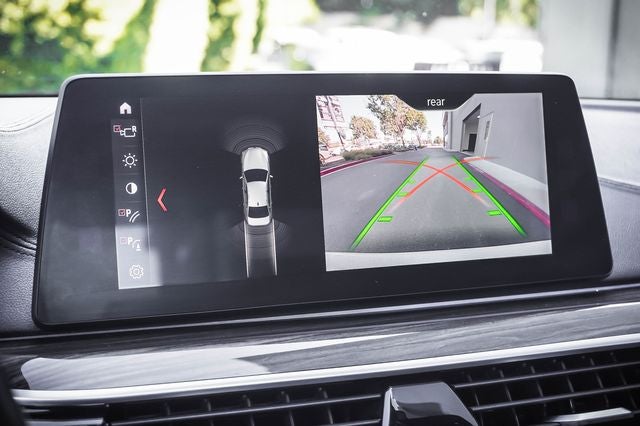 2018 BMW 5 Series 540i