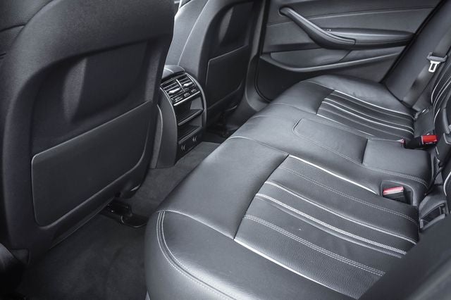 2018 BMW 5 Series 540i