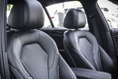 2018 BMW 5 Series 540i