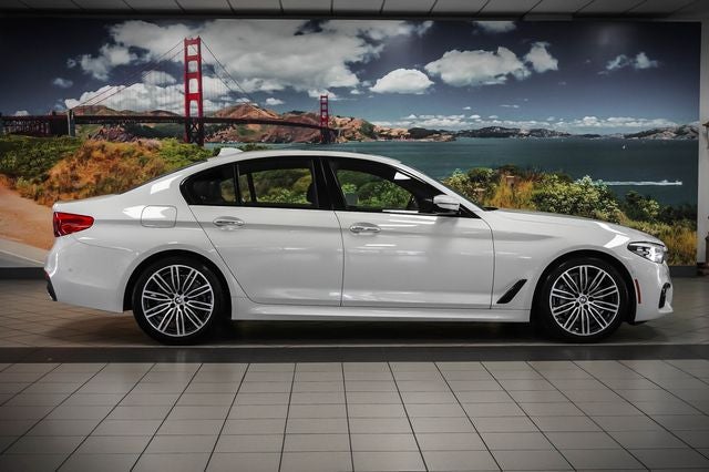2018 BMW 5 Series 540i