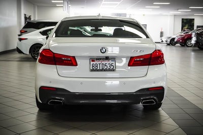 2018 BMW 5 Series 540i
