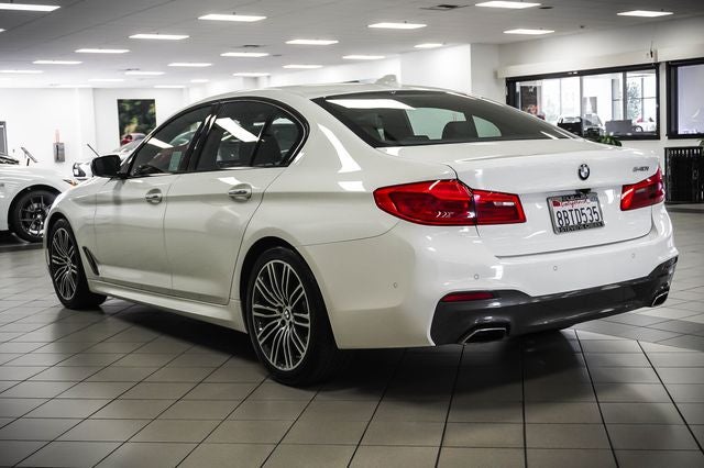 2018 BMW 5 Series 540i