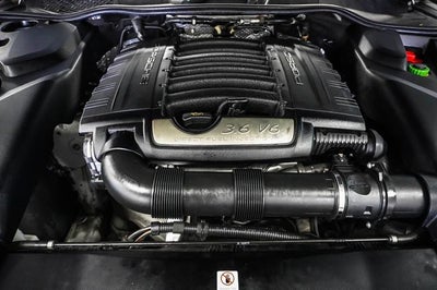 2017 Porsche Cayenne Platinum Edition