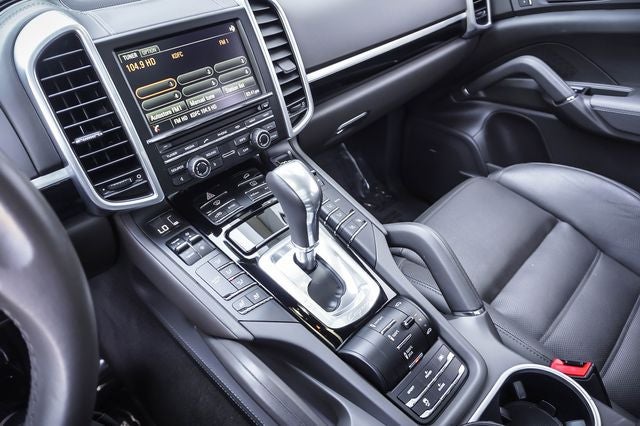 2016 Porsche Cayenne E-Hybrid S