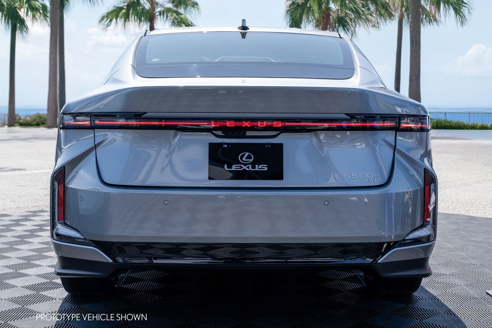 Lexus Stevens Creek - 2026 Lexus ES Rear View